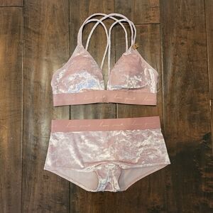 NWT PINK Victoria's Secret Pink Crushed Velvet Bralette and Panty Set